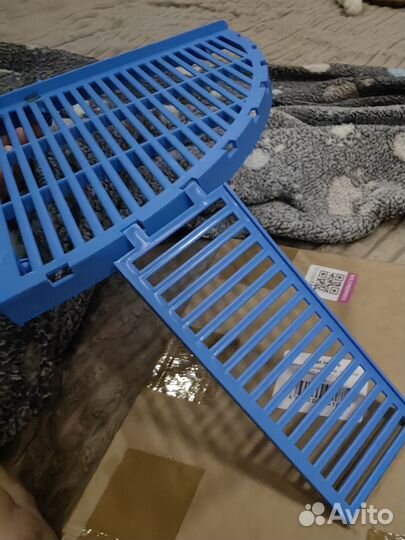 Полочка с лесенкой