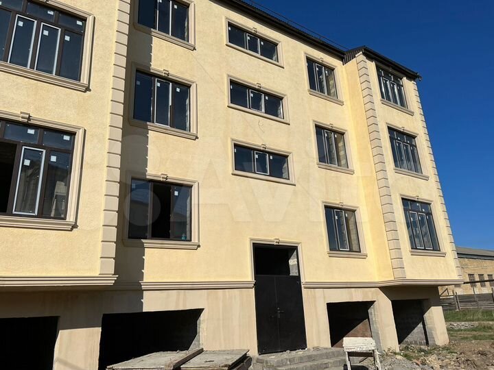 2-к. квартира, 65 м², 3/3 эт.