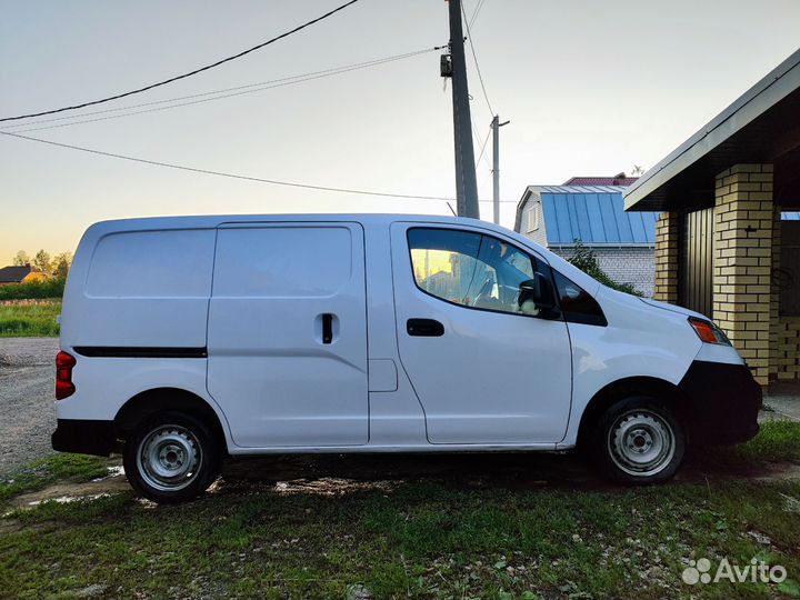 Nissan NV200 2.0 CVT, 2016, 124 753 км