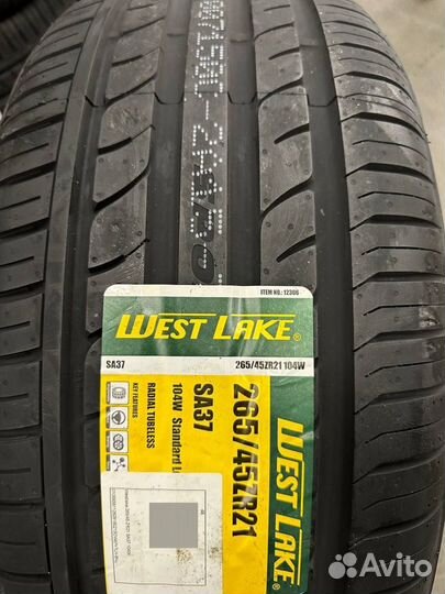 Westlake SA37 265/45 R21 104W