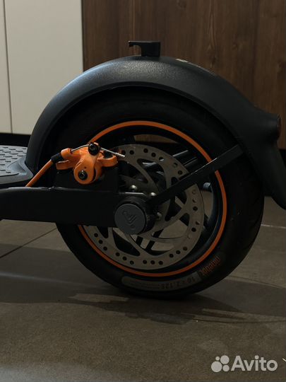 Электросамокат ninebot kickscooter f40