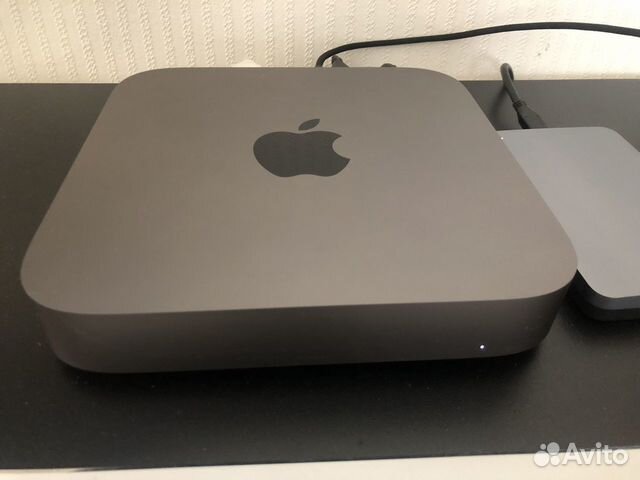 Mac mini 2018 i7 32gb (+клавиатура, мышь)