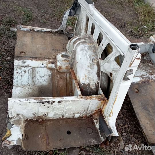 Крыло заднее левое Нива Ваз 21213 (21214)