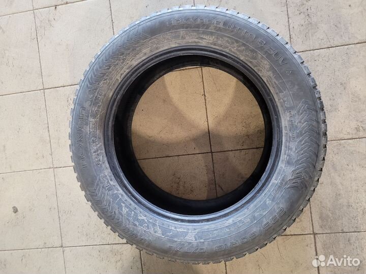 Nokian Tyres Hakkapeliitta 8 SUV 235/60 R18 107T