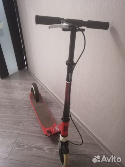 Самокат Oxelo Mid 9, черный/красный, городской