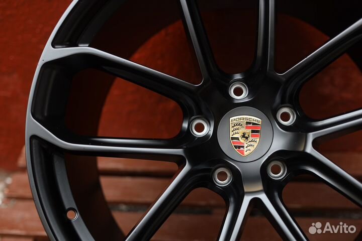 Кованые диски R22 Porsche Cayenne