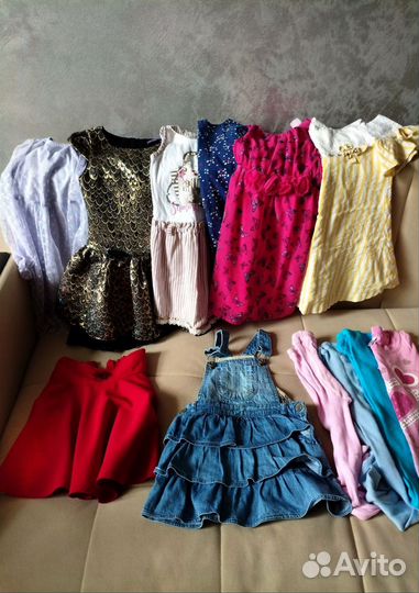 Платье для девочки пакетом 110- 116