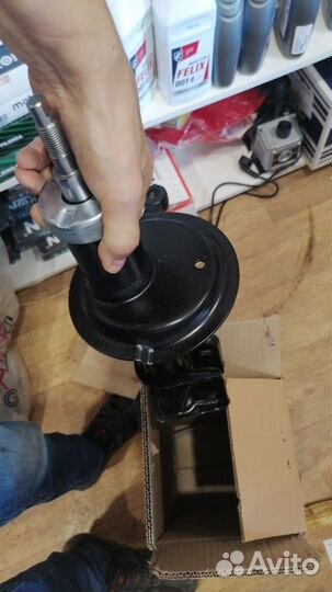 Аммортизаторы(стойки) передние ваз