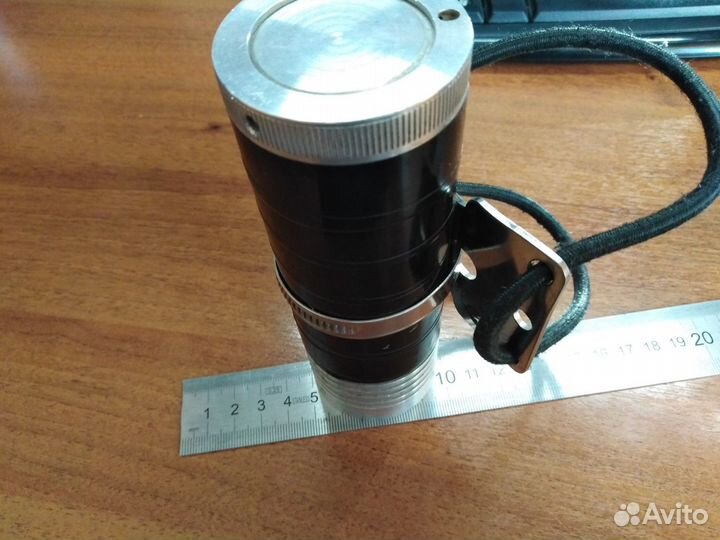 Фонарь для подводной охоты и дайвинга