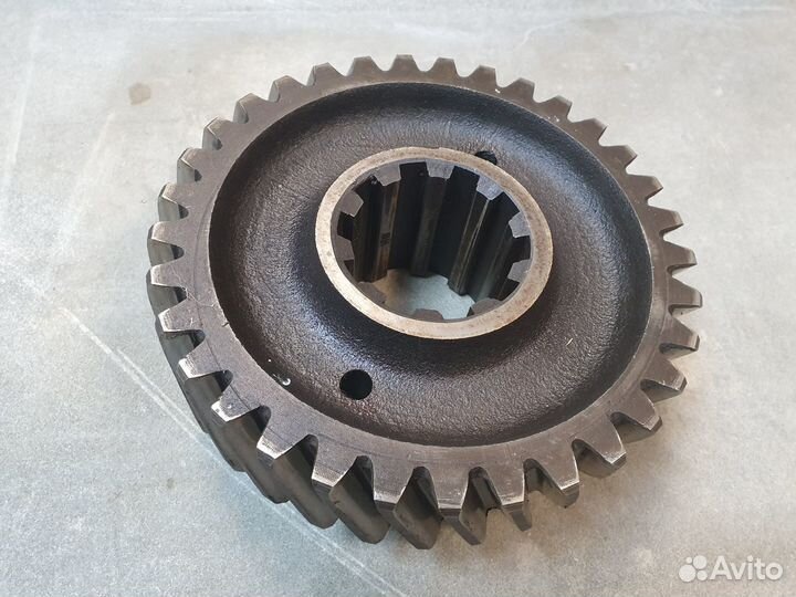 Шестерня низшей передачи раздатки Урал-4320