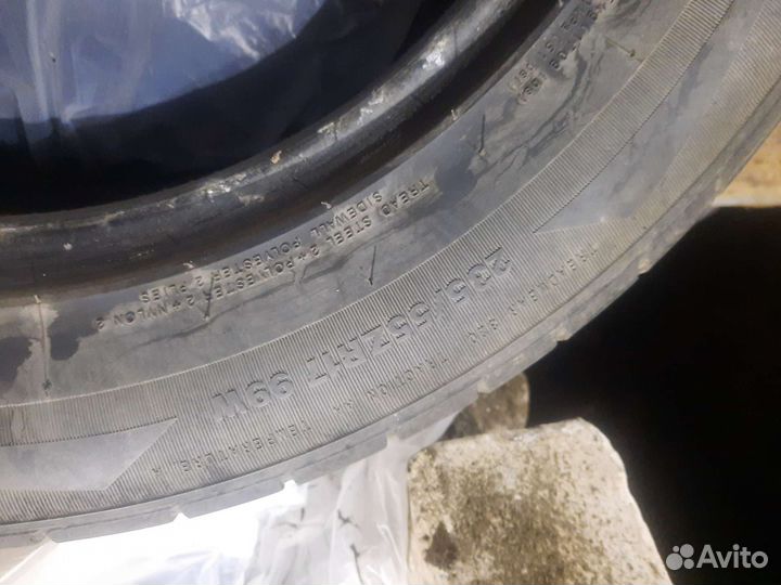 Kumho 722 23.5/35 R17 и 23.5/35 R17