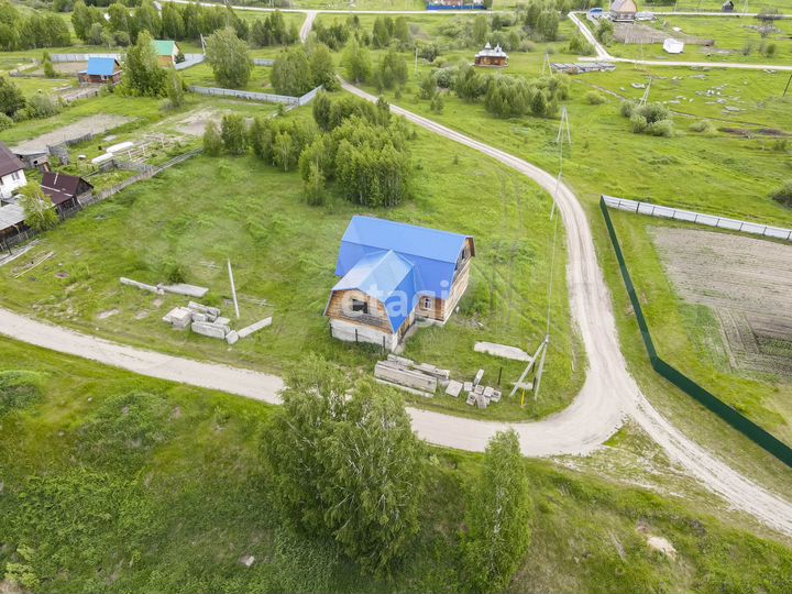 Дом 100 м² на участке 32 сот.