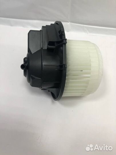 Мотор отопителя G-part VO9171479