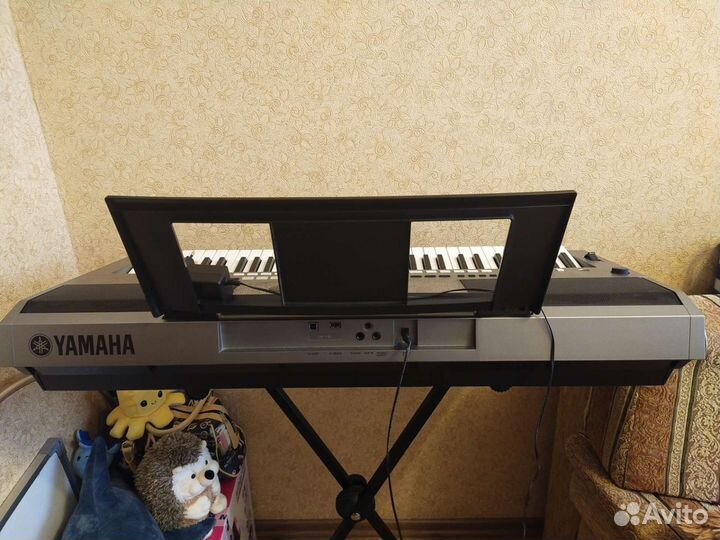 Синтезатор Yamaha psr e443