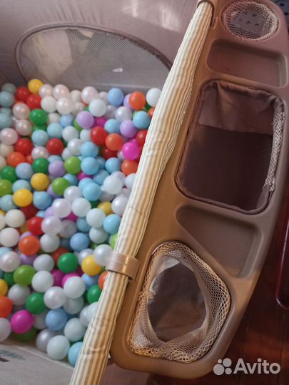 Бассейн с шариками (манеж)