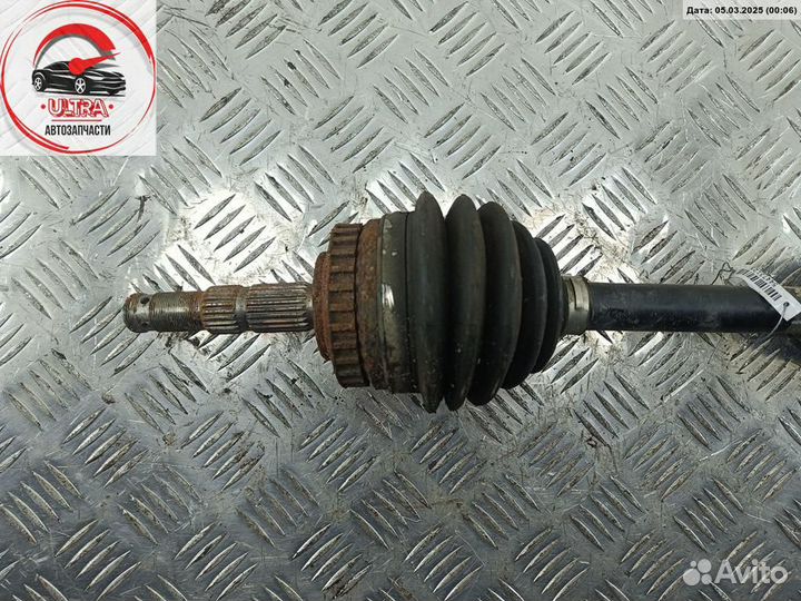 Полуось передняя левая б/у Opel Vectra B