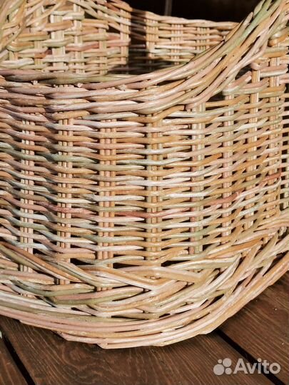 Корзина плетеная большая