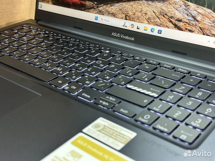 Ноутбук новый I3-1215U IPS матрица