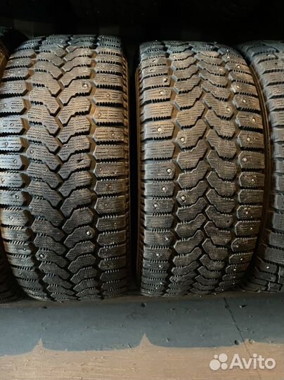 Yokohama F700Z 235/60 R16