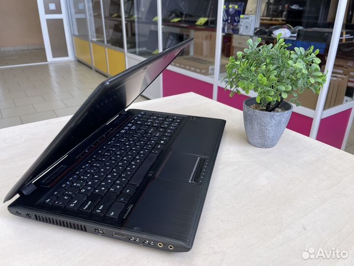 Игровой ноутбук MSI/Core i5/8GB/850M/SSD