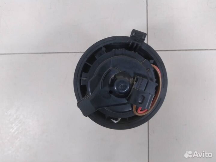 Моторчик отопителя Renault Kaptur 2016