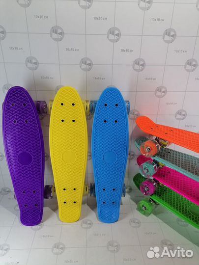 Скейтборд со светящимися колесами, пениборд