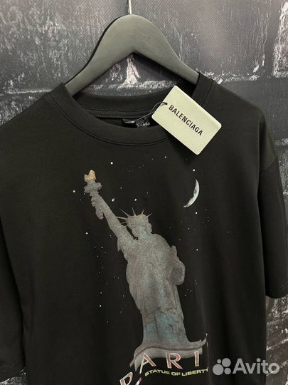 Футболка Balenciaga Paris унисекс