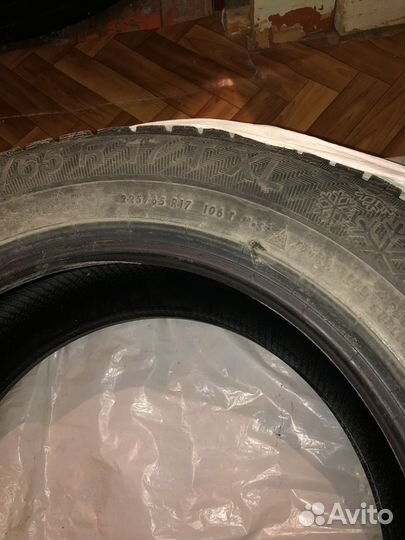 Gislaved Nord Frost 200 225/65 R17