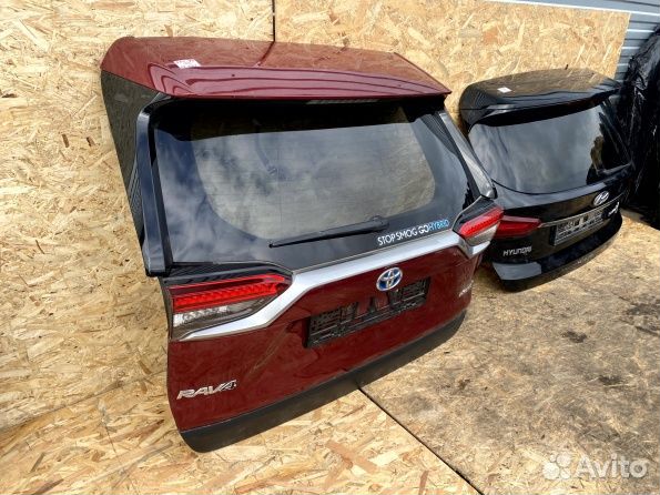 Крышка багажника Toyota Rav 4 Xa 50