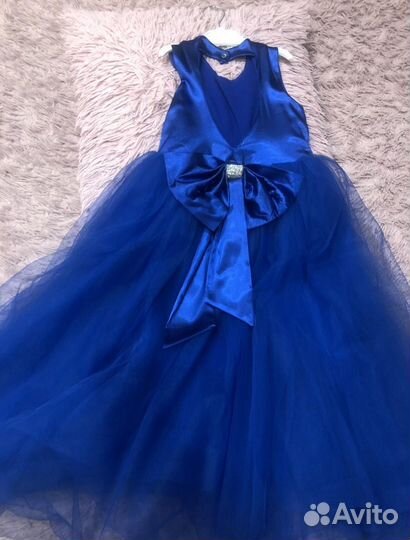 Нарядное платье