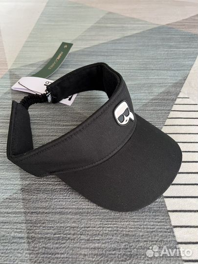 Козырек Lagerfeld новый черный