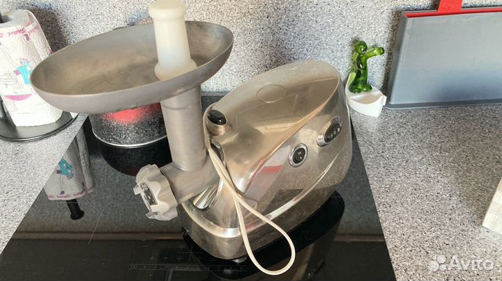 Электромясорубка Polaris