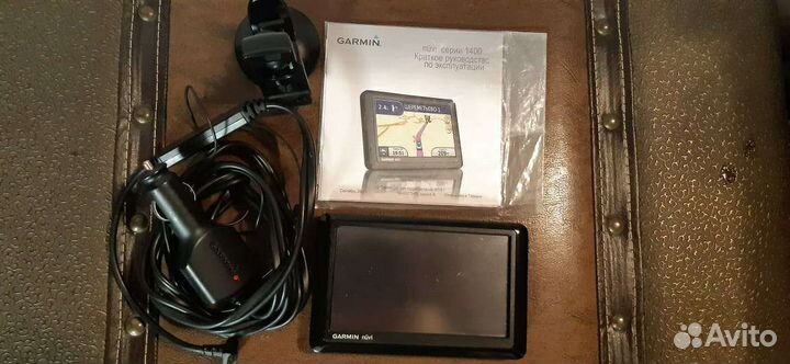 Навигатор Garmin Nuvi 1400