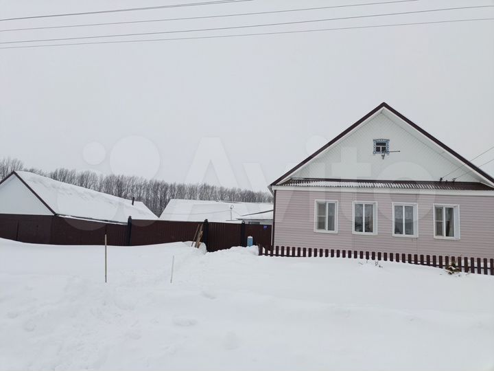 Дом 69 м² на участке 25 сот.