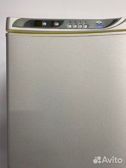 Холодильник 