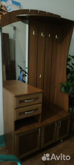 Мебель бу прихожая