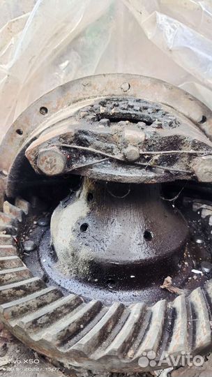 Редуктор, дифференциал моста газ-66 (66-2402010)