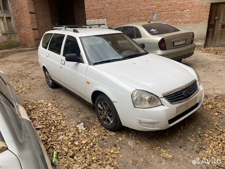 В полном разборе лада приора 2171 универсал