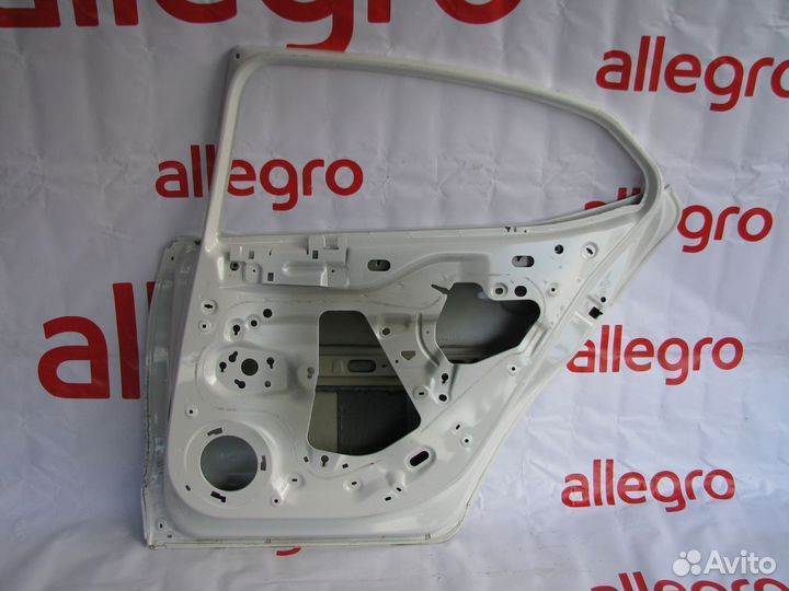 Citroen C4 дверь задняя правая 2011+
