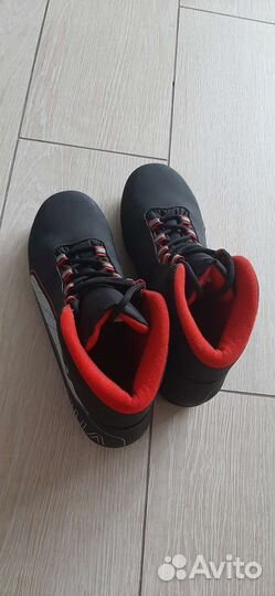 Беговые лыжи