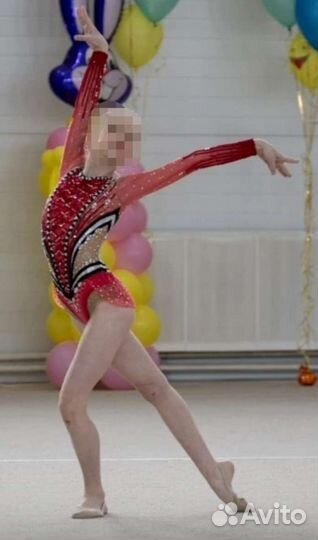 Гимнастический купальник для выступлений