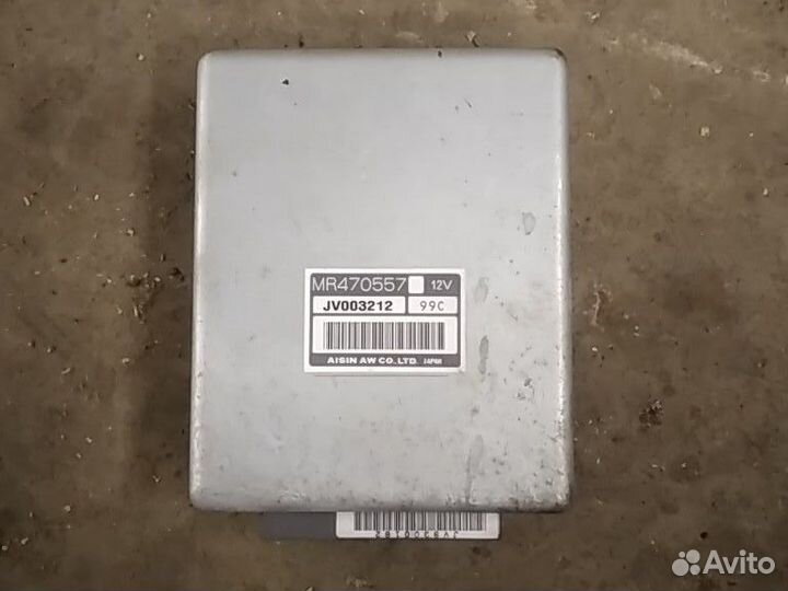 Mitsubishi Pajero II блок управления АКПП