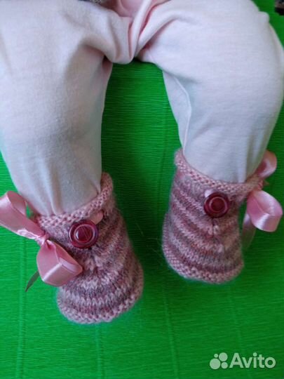 Вязаные шерстяные носочки для малышей