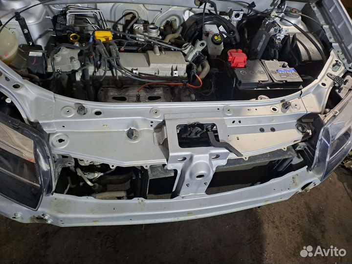 Лонжерон Renault Logan 2