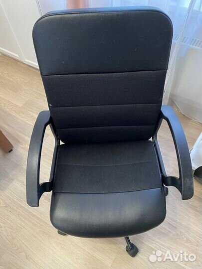 Компьютерный стул IKEA fingal