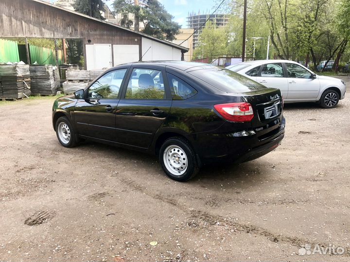 LADA Granta 1.6 МТ, 2024, 4 км