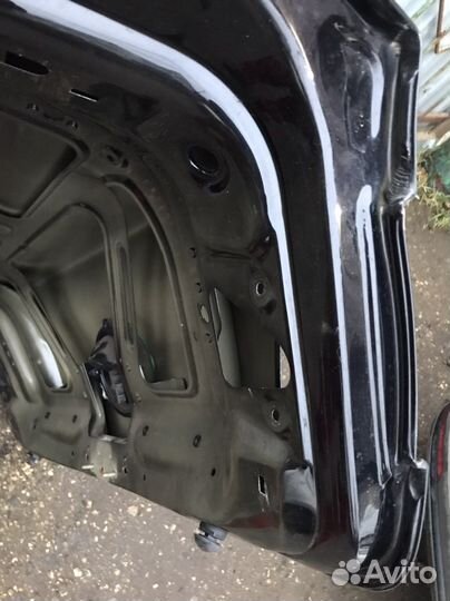 Крышка багажника Volkswagen Passat B6