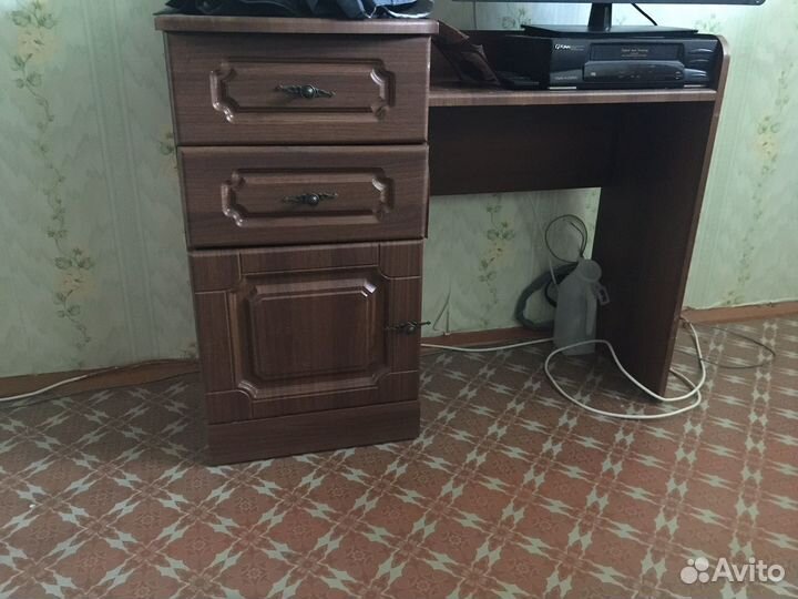 Тумба под телевизор
