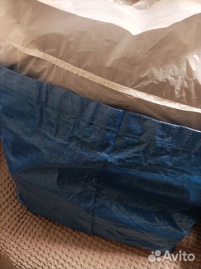 Баул женских вещей