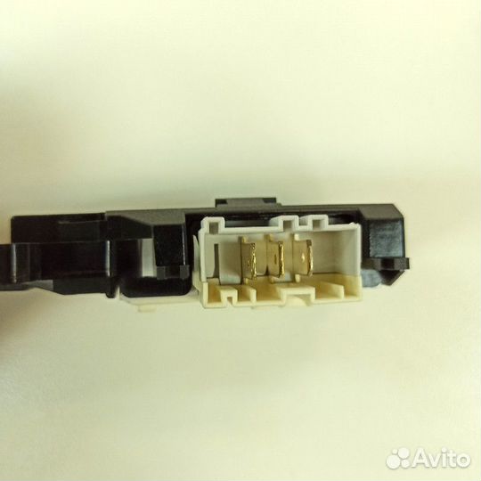 Замок двери Electrolux Zanussi AEG